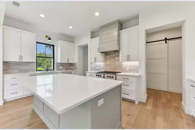 116 Tranquility Trails Drive, Spicewood, TX 78669 - Photo 14