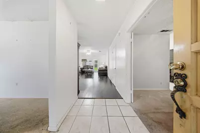 6511 Bridgewater Cove, Austin, TX 78723 - Photo 4