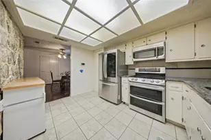 6511 Bridgewater Cove, Austin, TX 78723 - Photo 18