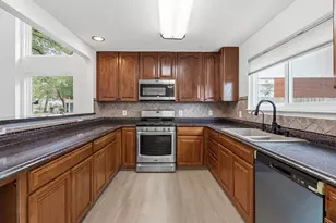 1201 Deer Grove Dr, Cedar Park, TX 78613 - Photo 6