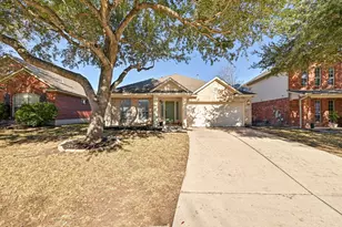 20404 Farm Pond Ln, Pflugerville, TX 78660 - Photo 2