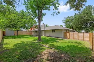 911 Cripple Creek Dr, Austin, TX 78758 - Photo 24