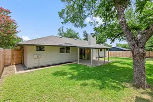 911 Cripple Creek Dr, Austin, TX 78758 - Photo 22