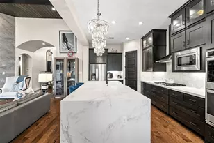 209 E Cimarron Hills Trail E, Georgetown, TX 78628 - Photo 14