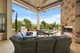 209 E Cimarron Hills Trail E, Georgetown, TX 78628 - Photo 6