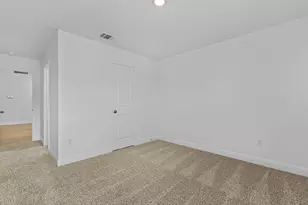 277 Rivers Edge Dr, Georgetown, TX 78628 - Photo 6