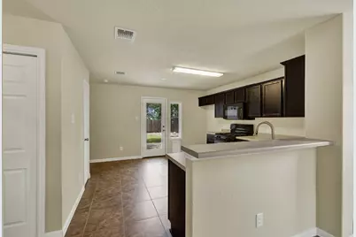 401 Summerside Avenue, Lockhart, TX 78644 - Photo 10