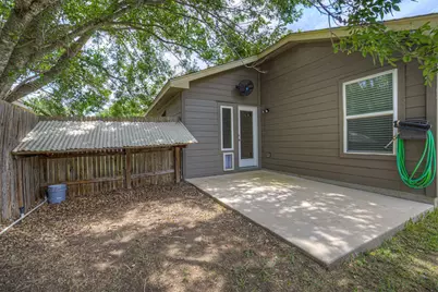 401 Summerside Avenue, Lockhart, TX 78644 - Photo 24