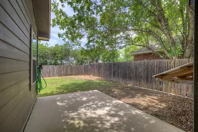 401 Summerside Avenue, Lockhart, TX 78644 - Photo 26