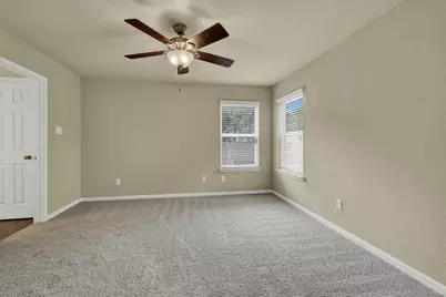 401 Summerside Avenue, Lockhart, TX 78644 - Photo 14