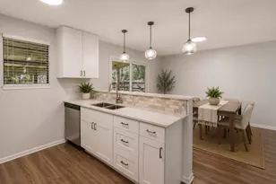 5005 Creek Bend Dr, Austin, TX 78744 - Photo 8