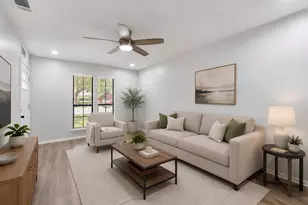 5005 Creek Bend Dr, Austin, TX 78744 - Photo 2