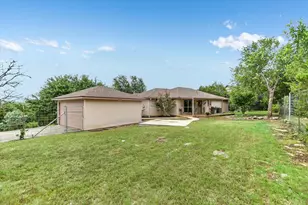 60 Crazy Cross Rd, Wimberley, TX 78676 - Photo 18