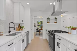 7901 Woodcroft Dr, Austin, TX 78749 - Photo 4