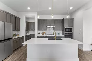 8500 Apogee Blvd, Austin, TX 78744 - Photo 12