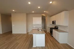 13705 Warnock Trl, Manor, TX 78653 - Photo 4