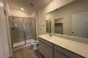 105 Honey Bee Rd, Jarrell, TX 76537 - Photo 6