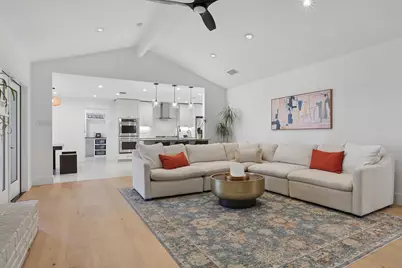 8610 Mesa Drive, Austin, TX 78759 - Photo 8