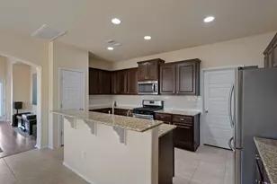 104 Buescher Cove, Hutto, TX 78634 - Photo 6