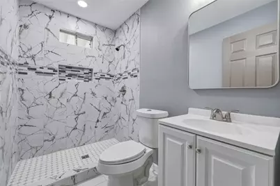 2258 W Mill Street, New Braunfels, TX 78130 - Photo 26