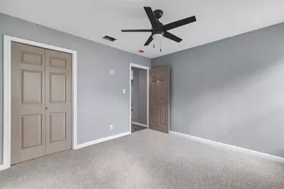 2258 W Mill Street, New Braunfels, TX 78130 - Photo 20