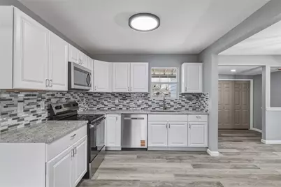 2258 W Mill Street, New Braunfels, TX 78130 - Photo 8