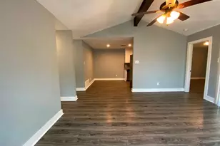 3411 Lynridge Dr, Austin, TX 78723 - Photo 8