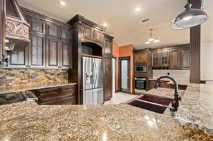 30117 Hacienda Ln, Georgetown, TX 78628 - Photo 8