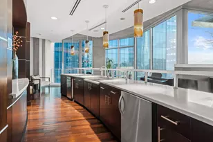 360 Nueces St, Austin, TX 78701 - Photo 22