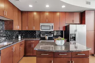 360 Nueces St, Austin, TX 78701 - Photo 6