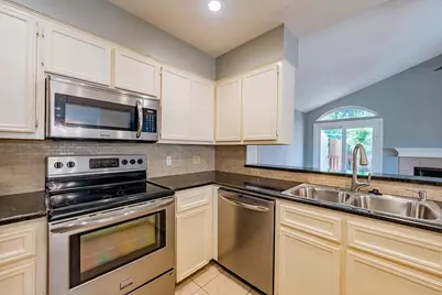 6616 Mesa Hollow Drive, Austin, TX 78750 - Photo 4