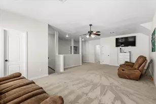 117 E Emory Fields Dr, Hutto, TX 78634 - Photo 20