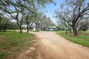 1169 W US Hwy 290, Johnson City, TX 78636 - Photo 2