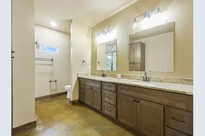 14325 Fm 619, Coupland, TX 78615 - Photo 32