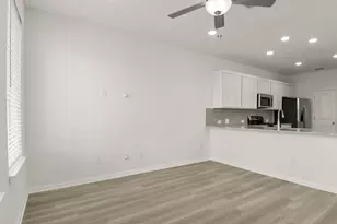 1624 Esplanade Pkwy, San Marcos, TX 78666 - Photo 6