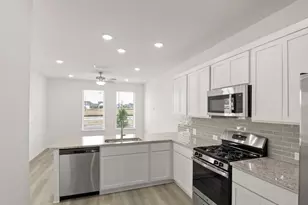 1624 Esplanade Pkwy, San Marcos, TX 78666 - Photo 18