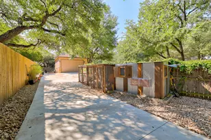 111 Roberts Cir, Georgetown, TX 78633 - Photo 6