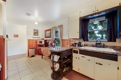 107 Mandalay Lane, San Marcos, TX 78666 - Photo 12