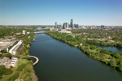 2000-2A Breeze Hollow, Austin, TX 78741 - Photo 20