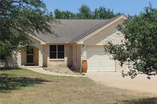 805 Barton Creek Dr, Dripping Springs, TX 78620 - Photo 2