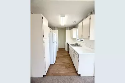 728 W San Antonio Street #106A, Lockhart, TX 78644 - Photo 4