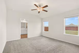 105 Saviano Rd, Hutto, TX 78634 - Photo 8