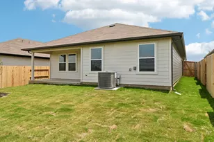 25529 Farmers Crop Ln, Elgin, TX 78621 - Photo 30