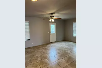 1036 Drovers Cove, Georgetown, TX 78626 - Photo 2