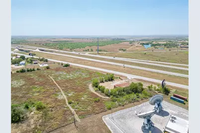 8956 N US Highway 183 Highway, Lockhart, TX 78644 - Photo 8