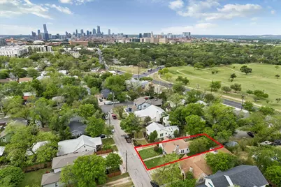 3906 Becker Avenue, Austin, TX 78751 - Photo 4