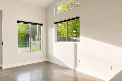 1123 Omega Avenue #1, Austin, TX 78721 - Photo 32