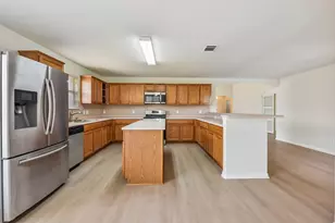 11809 Dunfries Ln, Austin, TX 78754 - Photo 10