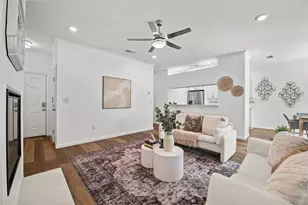 6501 Columbia Oaks Ct, Austin, TX 78759 - Photo 6