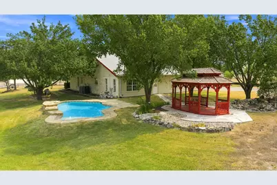 102 Valley View Drive E, Leander, TX 78641 - Photo 28